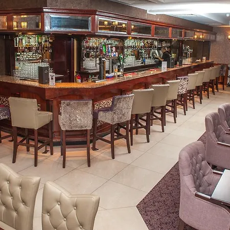 Hotel Allingham Arms 4*