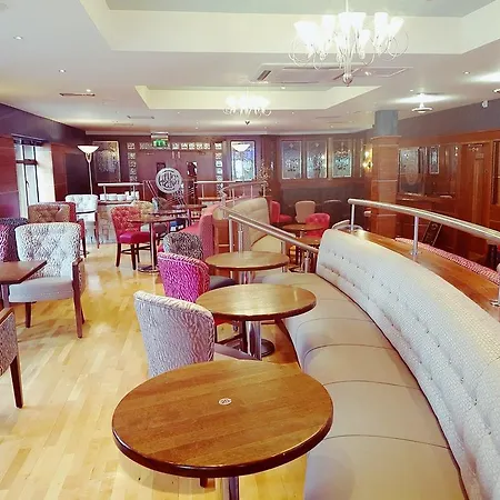 Allingham Arms 4* 번드런