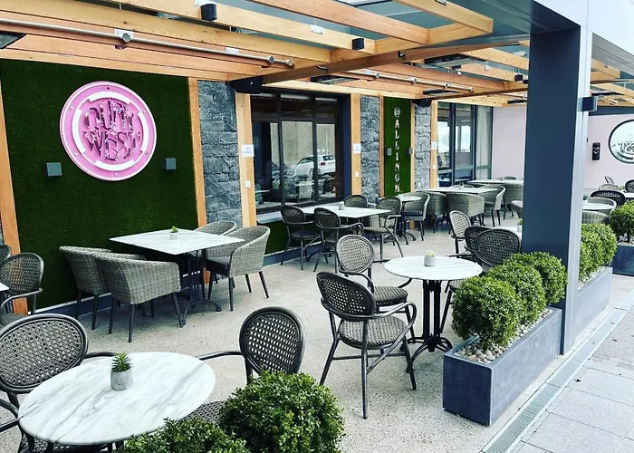 Allingham Arms Hotel